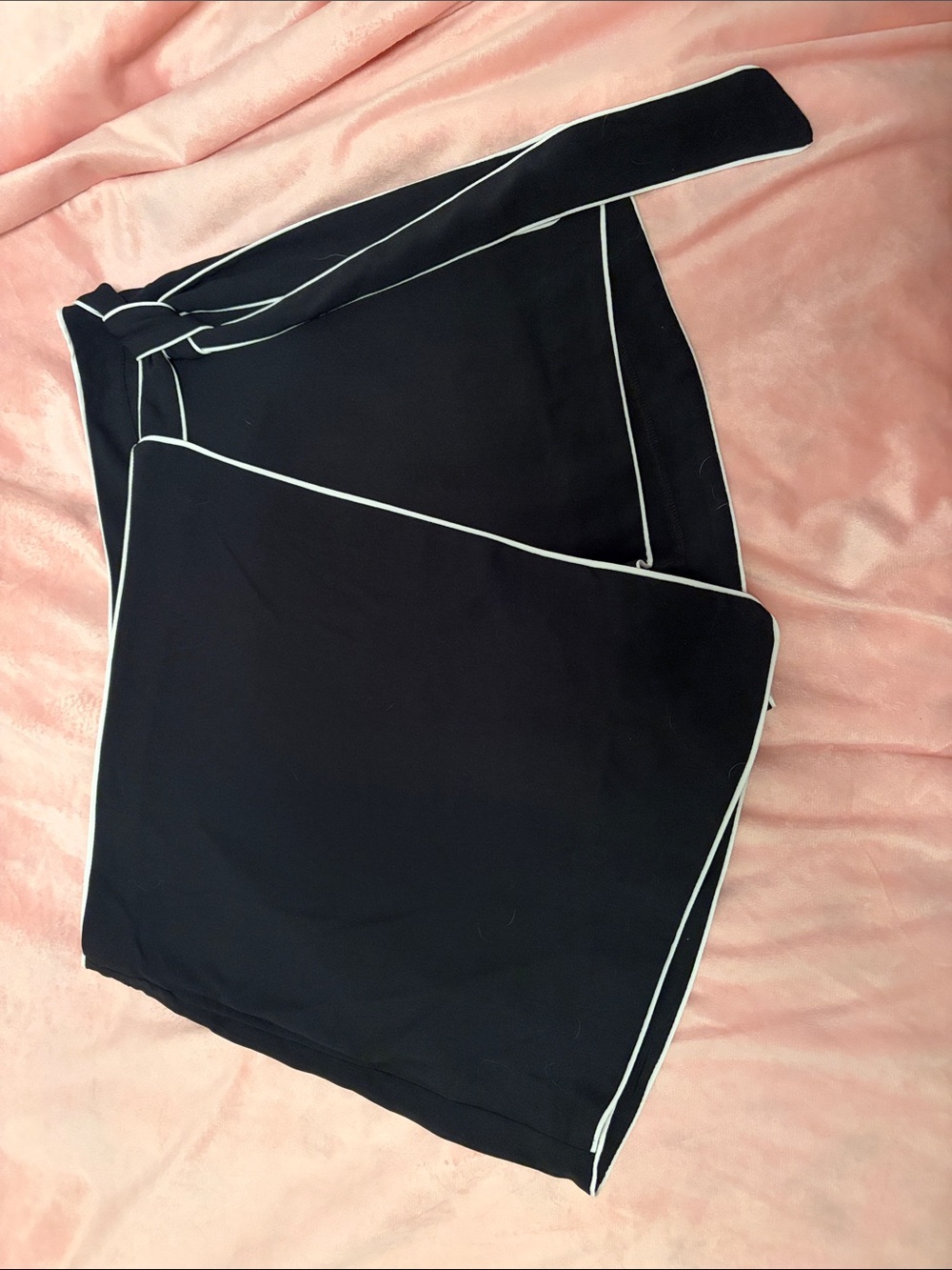 Diane Von Furstenberg Black Shorts with White Piping